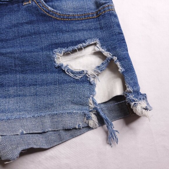 Hollister Womens Short Shorts Jeans 5 Distressed Destroyed Low Rise Junior - Picture 2 of 5